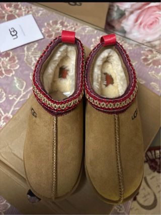 UGG Zuecos Marrones Talla 37