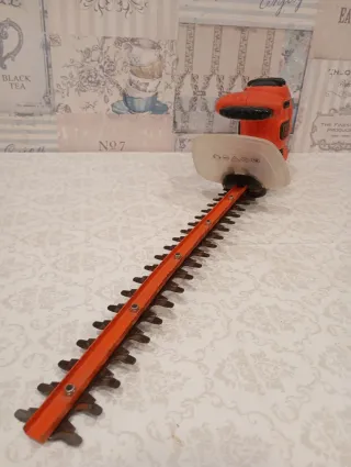 Cortasetos Black+Decker Eléctrico