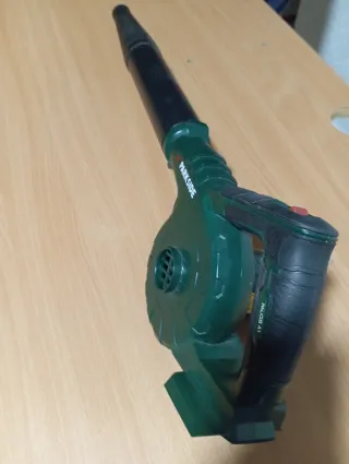 Soplador Parkside 20V sin batería