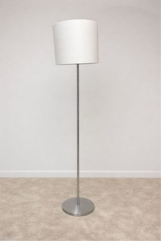 Lámpara de pie Westwing Plata y Blanca
