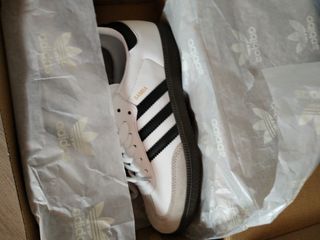 Zapatillas Adidas Samba Blancas y Negras