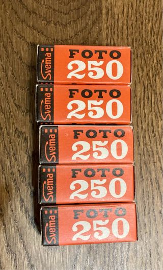 Carrete fotografía analógica Svema 250