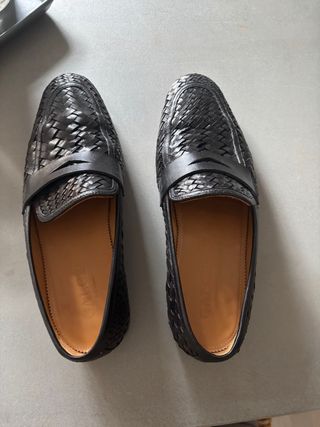 Zapatos de piel italianos negros
