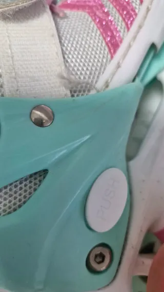 Patines 4 Ruedas Niña Sawyer Bikes