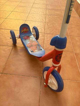 Patinete Spiderman 3 ruedas infantil