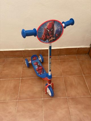 Patinete Spiderman 3 ruedas infantil