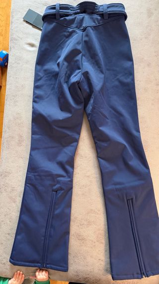 Pantalón SKI Oysho flare gris