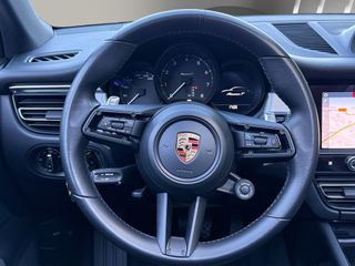 Porsche Macan T 265CV     2024
