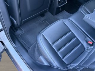 Porsche Macan T 265CV     2024