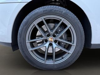 Porsche Macan T 265CV     2024