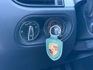 Porsche Macan T 265CV     2024