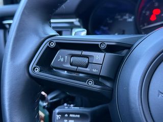 Porsche Macan T 265CV     2024