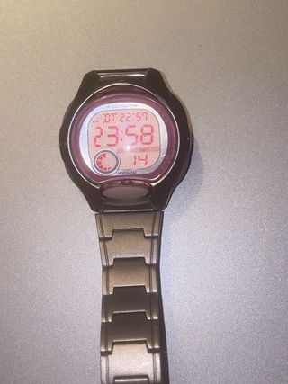 Reloj Casio Digital Rosa Acero ILLUMINATOR