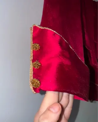 Traje de fallera rojo