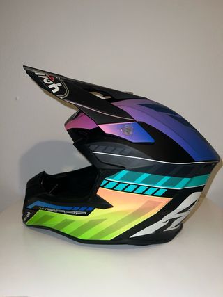 Casco Motocross Airoh WRAP Diseño Degradado