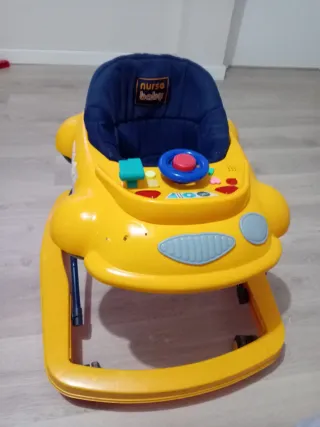 Regalo Andador para bebé amarillo