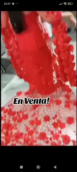 Tres vestidos de novia elegantes y ligeros