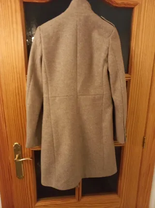Abrigo beige talla 34