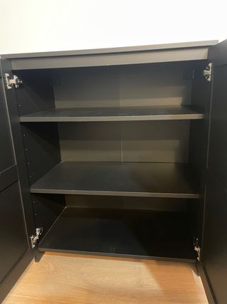 Guardaroba nero con porte in legno, modello BRIMNES