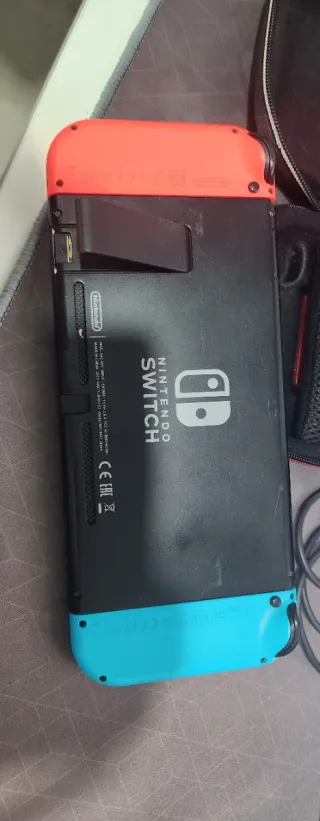Nintendo Switch + Mando Pro