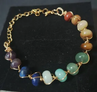 Bracciale artigianale pietre multicolore chakra
