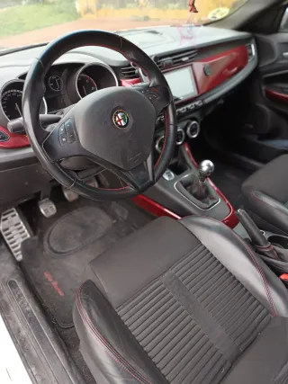 Alfa Romeo Giulietta 2013