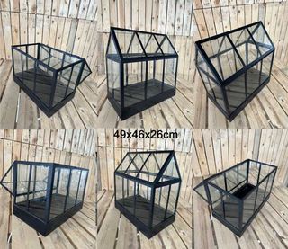 CASA PEQUEÑA PARA PLANTAS Y FLORES NEGRA