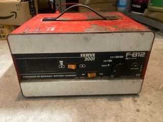 Cargador Baterías Ferve F-812
