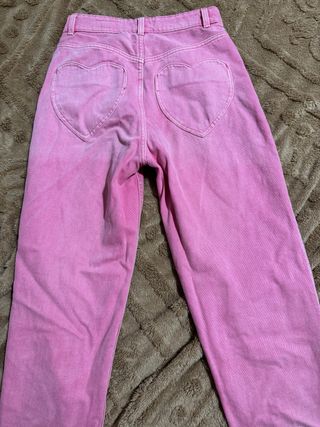 Pantalón vaquero rosa