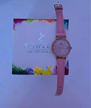 Reloj Nowley Correa Cuero Rosa y Detalles Dorados