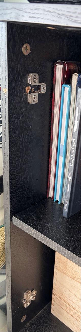 Mueble aparador negro y madera