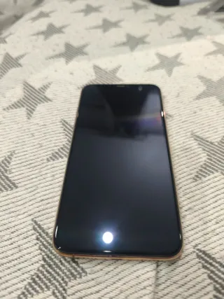 iPhone 11 Pro Max 64 GB Dorado