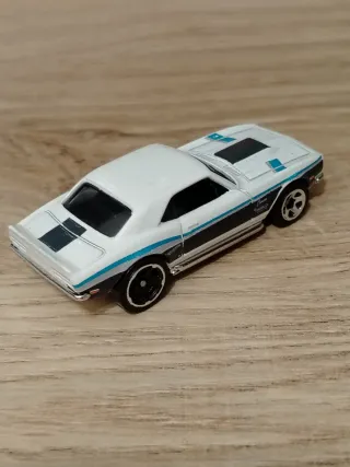 Hot Wheels '68 Copo Camaro