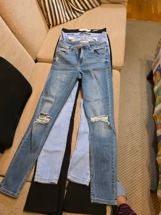 Pantalones vaqueros Bershka