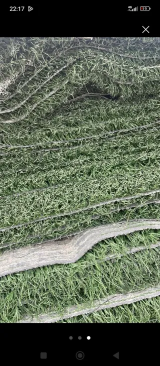 Césped artificial reutilizado