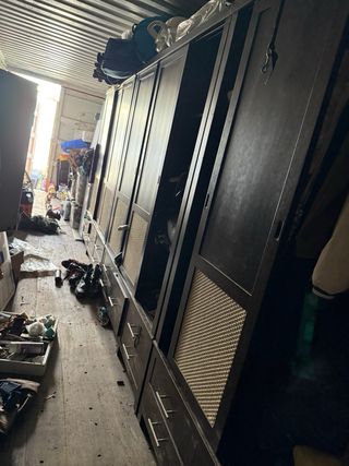 Armarios de madera color café