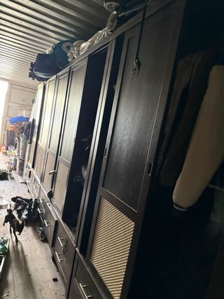 Armarios de madera color café