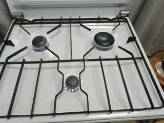 Cocina todo a gas con horno