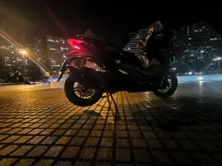 Honda Forza 125cc Negra