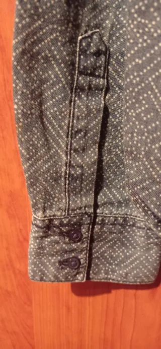 Camisa vaquera fina estampada