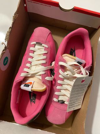 Zapatillas Nike Cortez Rosa y Verde
