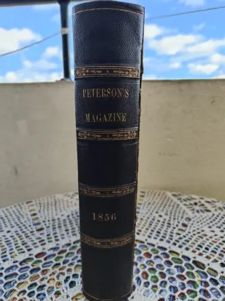 Antiguo tomo de revistas petersons magazine 1856