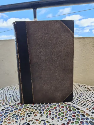 Antiguo tomo de revistas petersons magazine 1856