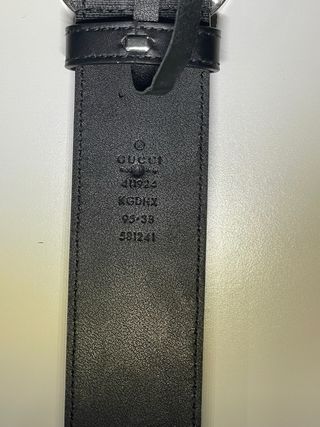 Cinturón Gucci Negro y Plateado