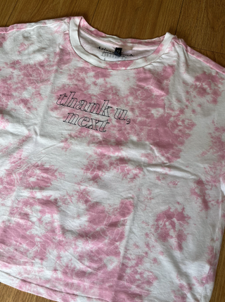 Camiseta rosa Ariana Grande thank you next