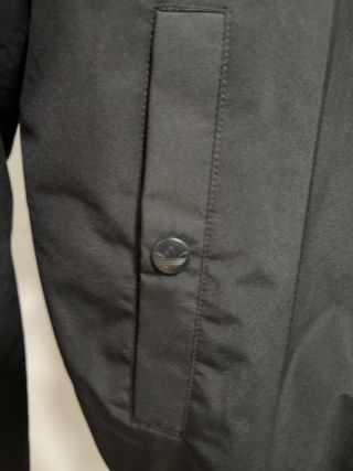 Chaqueta Adidas Negra con Rayas Multicolor