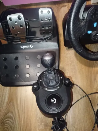 Volante Logitech G29 PS4