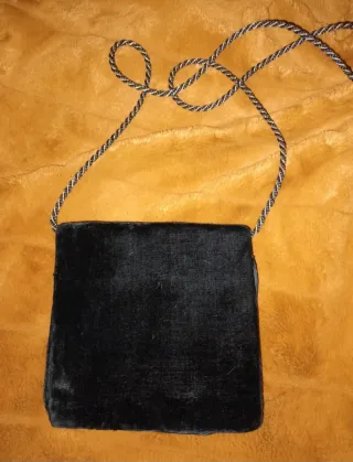 Borsa vintage velluto anni 80 ricamata