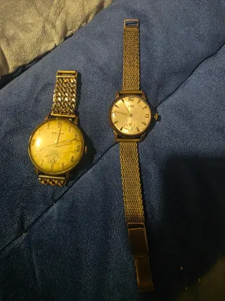 2 Relojes Antiguos Dorados