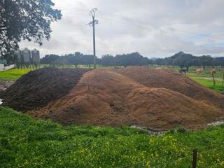 Se vende estiercol de pollo